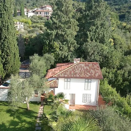Serendipita Villa *